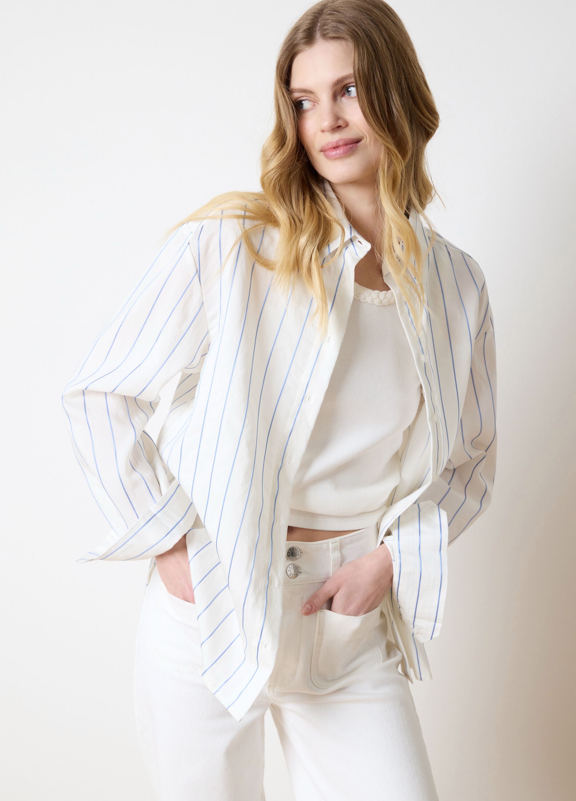 Shirt with vertical stripes