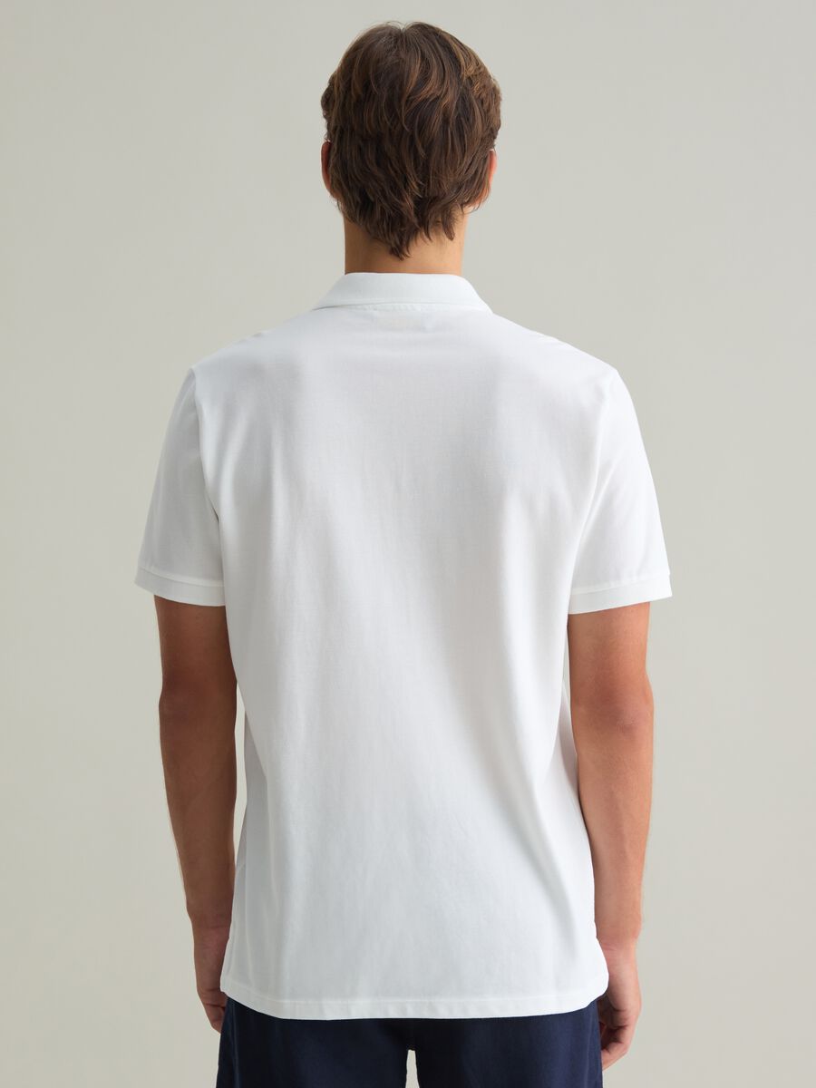 Men's pure cotton white polo regular fit with classic collar_3