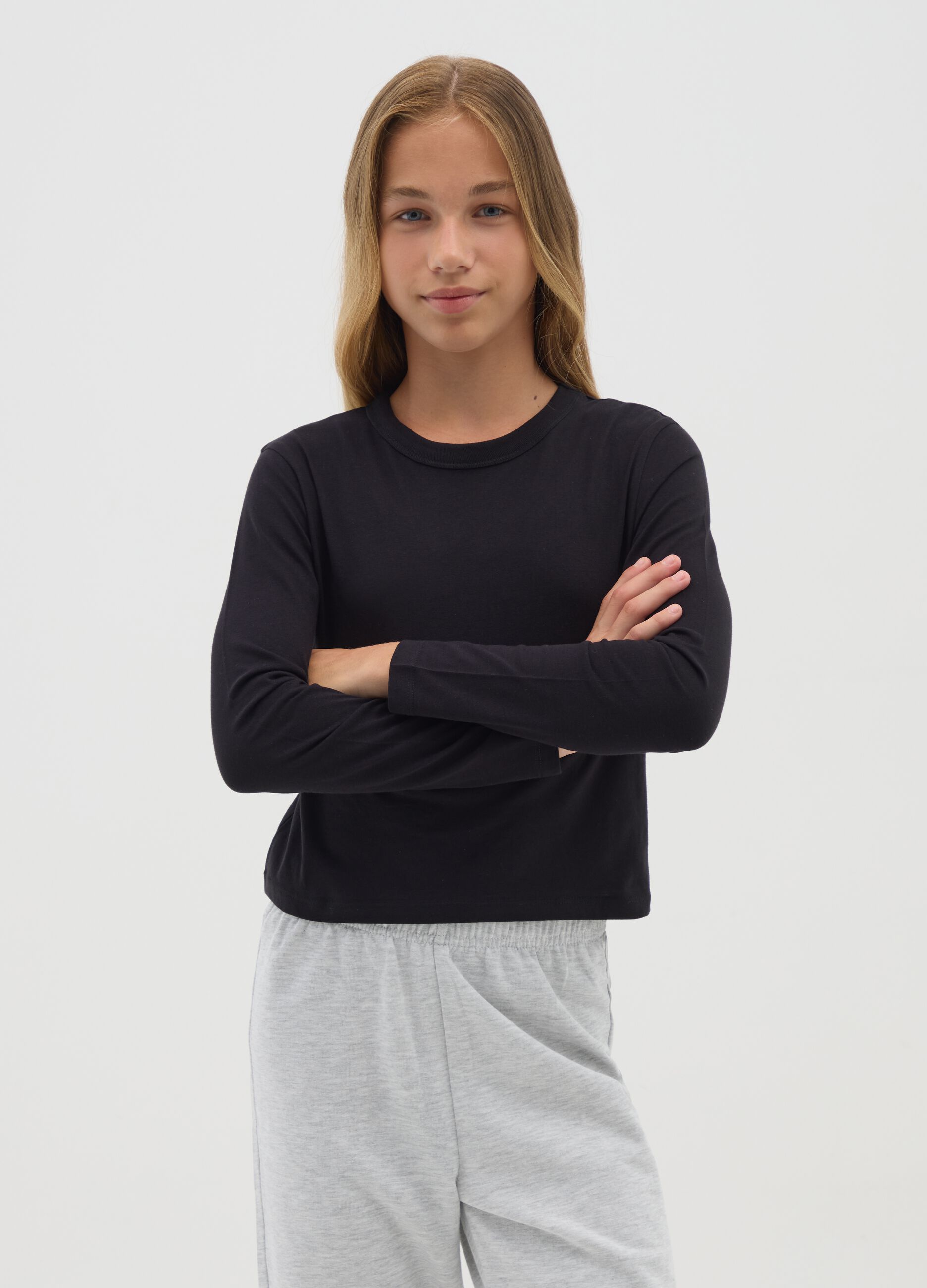 Girls' pure cotton black regular fit sweater