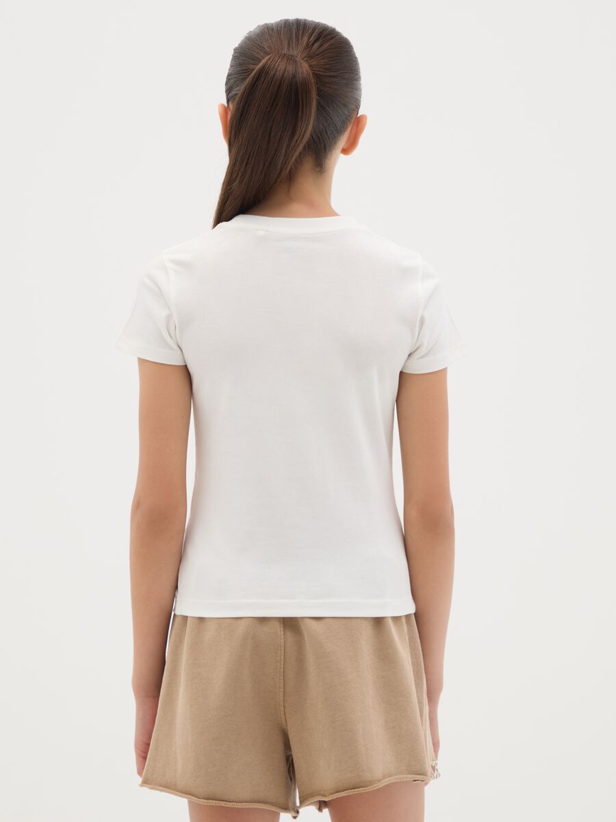 T-shirt da ragazza in cotone elasticizzato bianca fitted_1