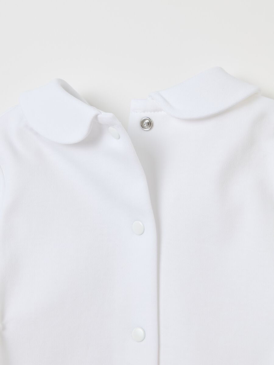 Tutina in cotone bio con piedini e stampa_3