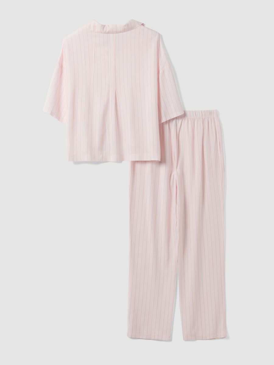 Pigiama rosa in pura viscosa con scollo a V a righe regular fit_6