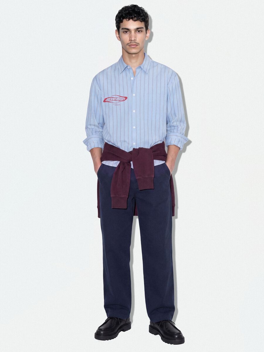 Camicia azzurra cropped in puro cotone a righe over fit_2