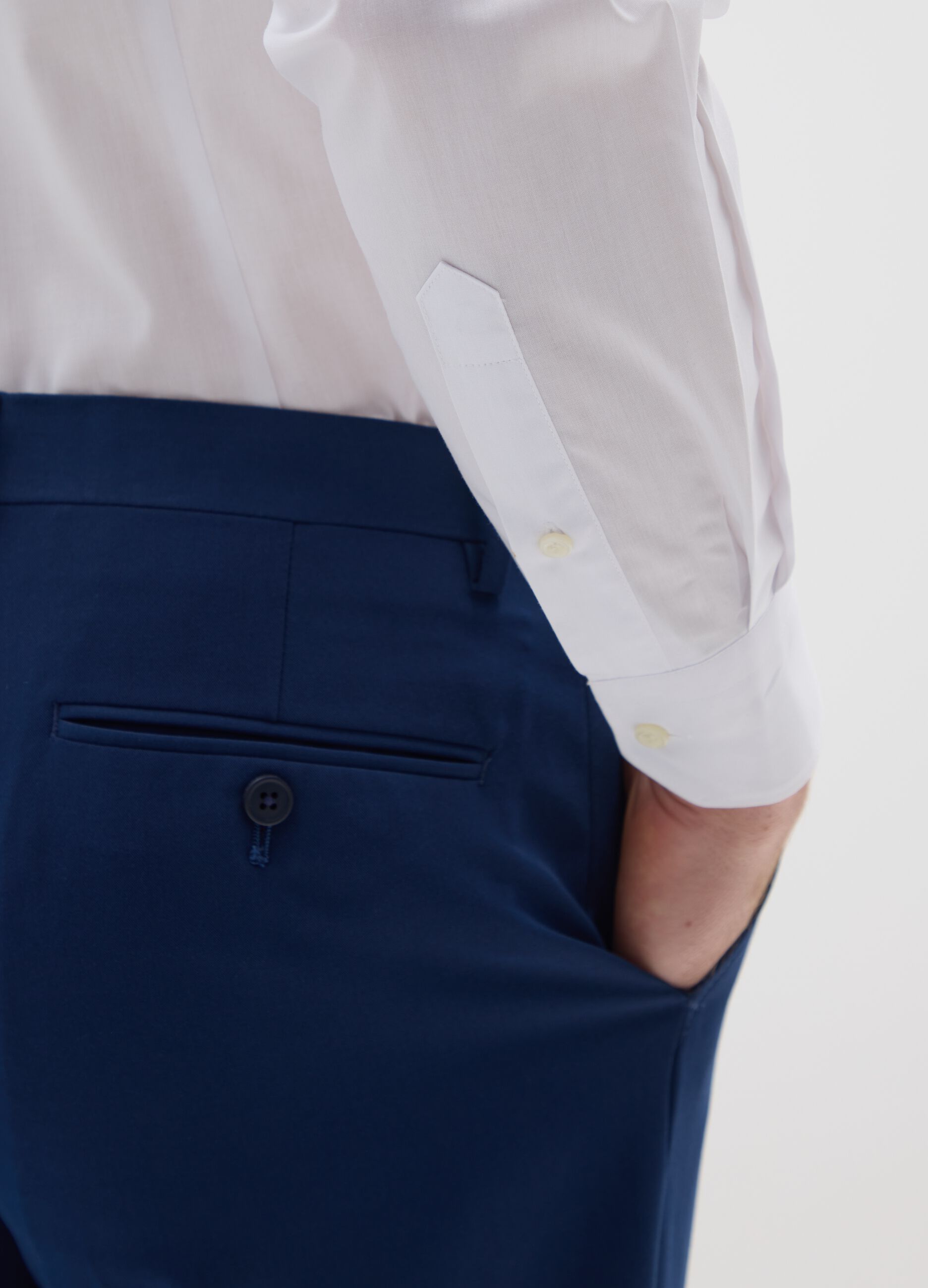 Men's White Cotton Blend Slim Fit Easy Iron Shirt
