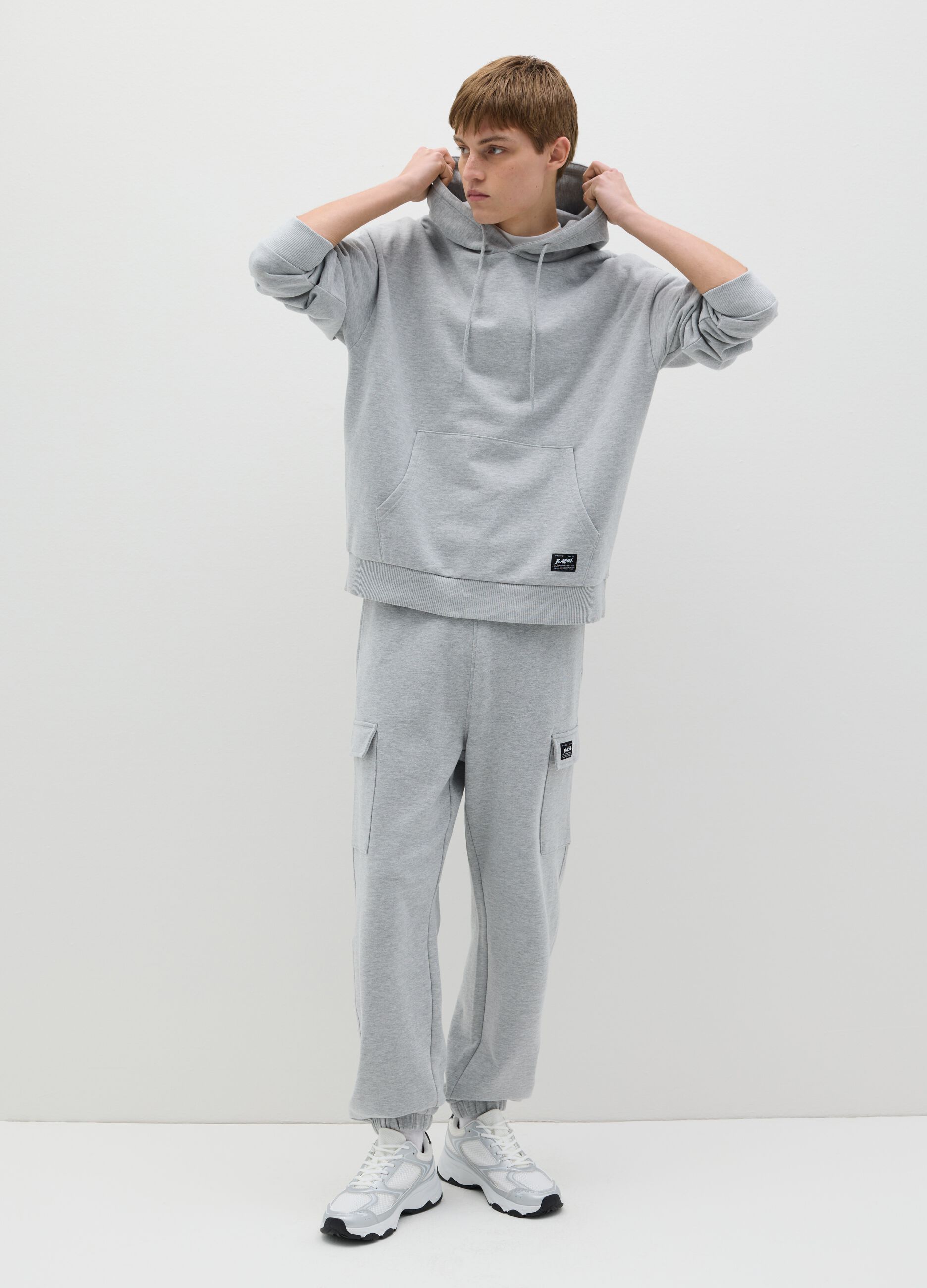 Over-fit sweatshirt in cotton with hood