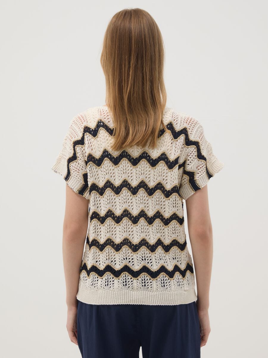 T-shirt beige in cotone elasticizzato con lavorazione traforata_3