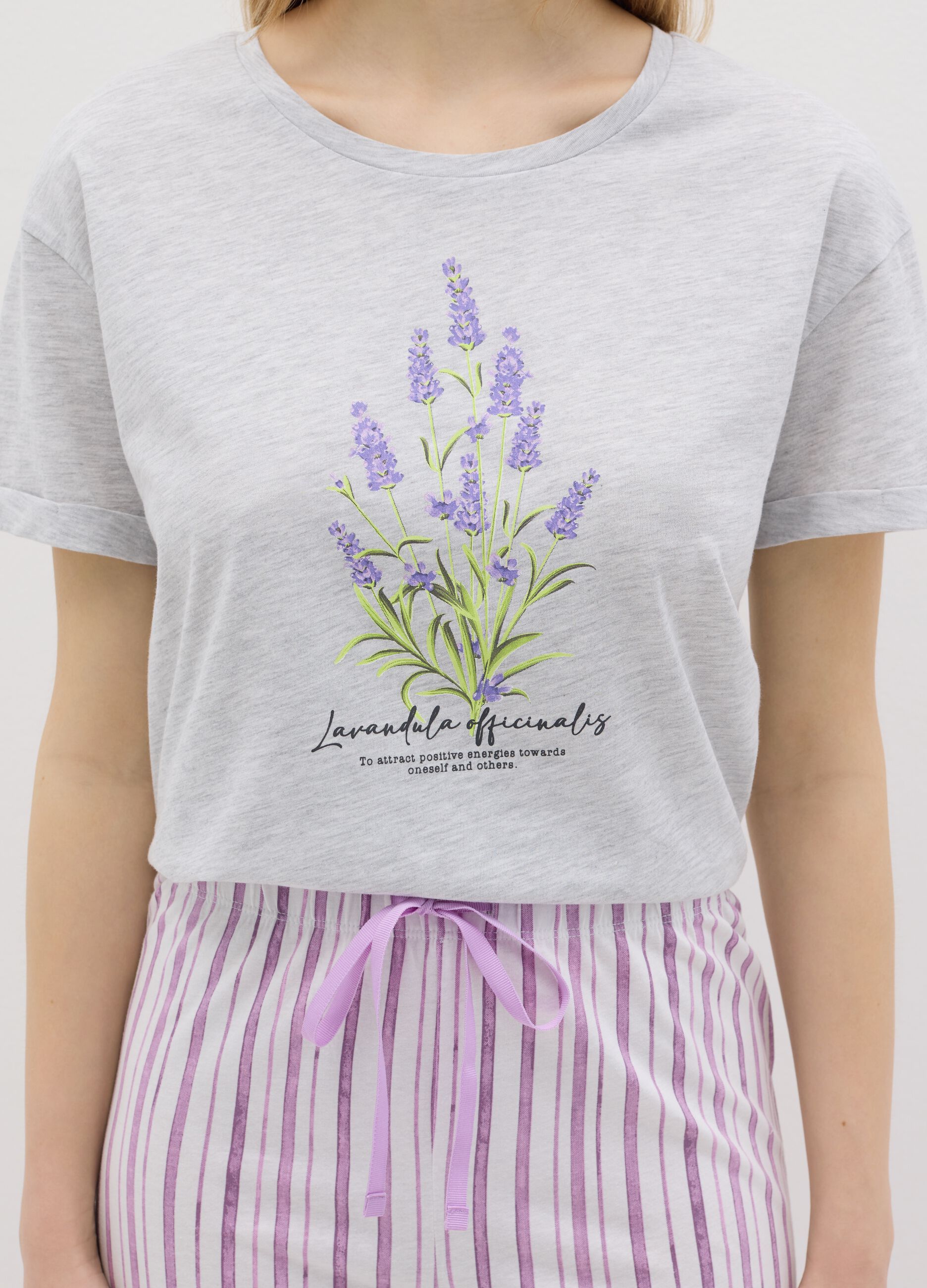 Short pyjamas with lavender print