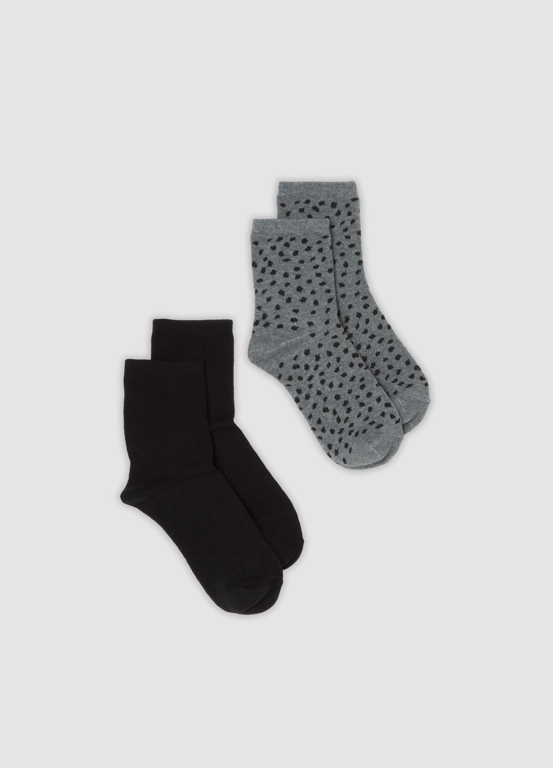 2-pack of grey and black organic cotton-blend socks