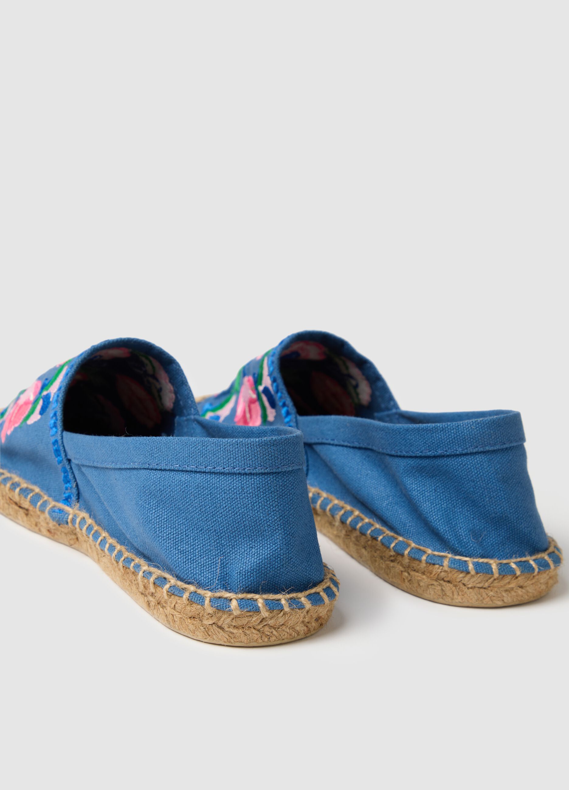 Espadrillas da donna in cotone multicolor con ricami floreali