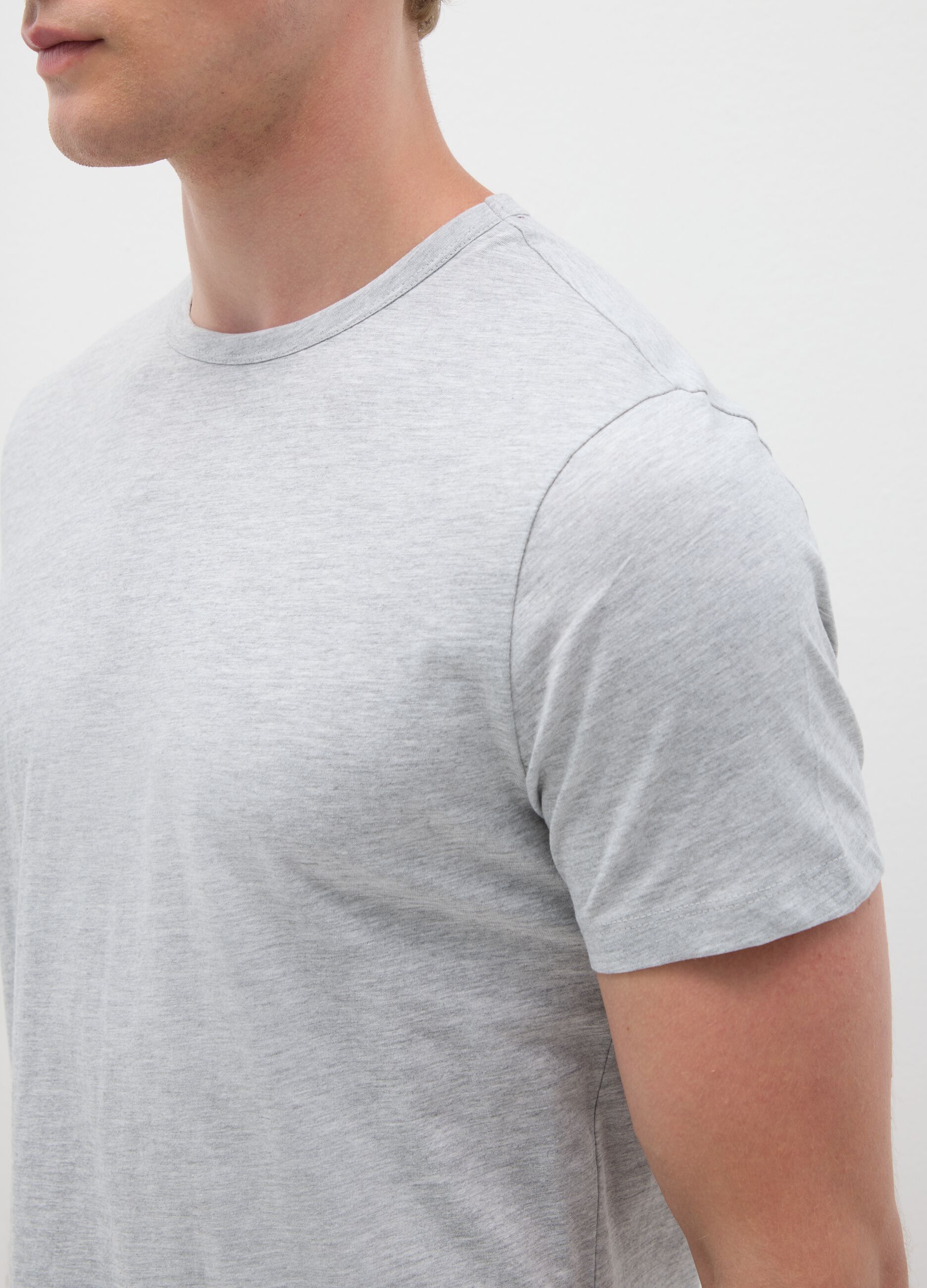 Men's grey pure cotton regular fit t-shirt