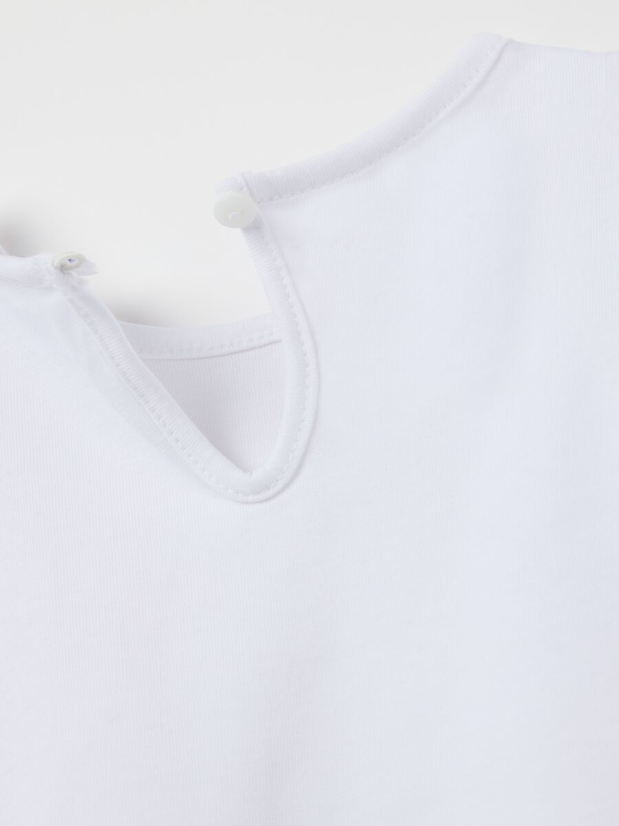 White tank top in cotton with print and flounce_3