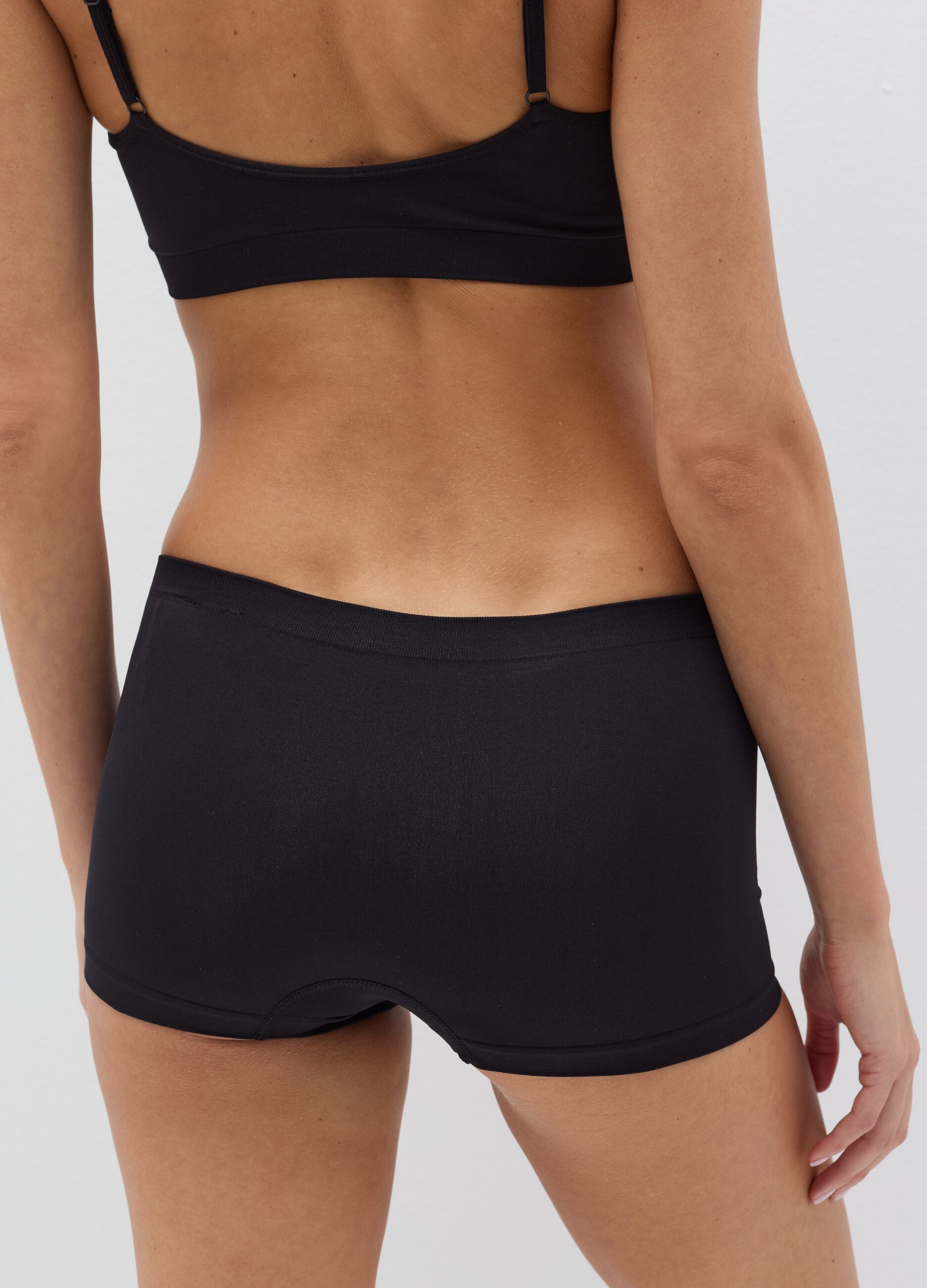 Slip hipster nero in microfibra elasticizzata