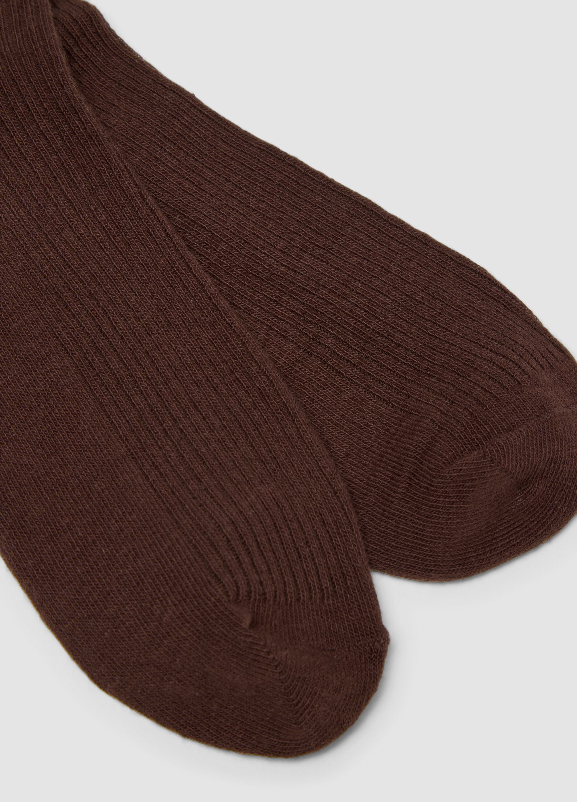 Brown stretch organic cotton-blend socks with Christmas detail