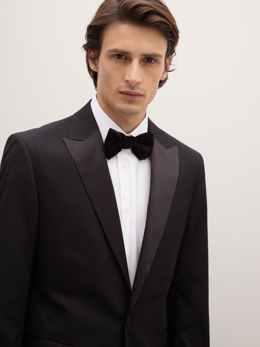 Blazer elegante nero regular fit con bottoni_3