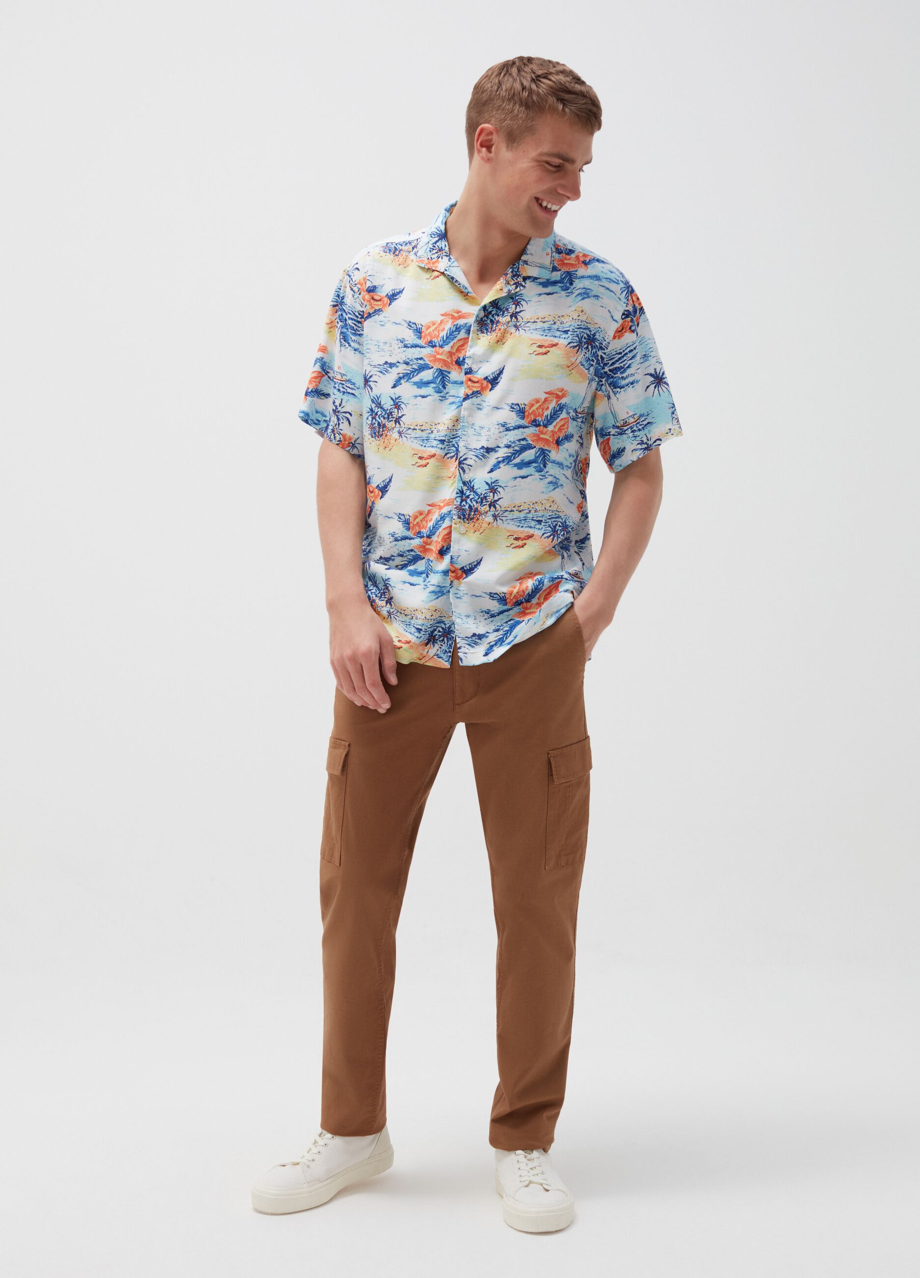 Camicia a maniche corte fantasia isola tropicale_0