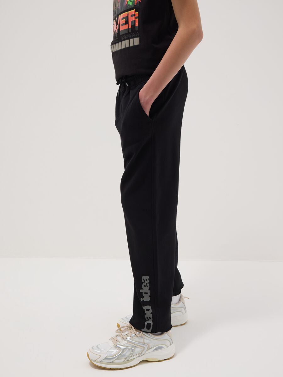 Pantaloni jogger in puro cotone nero da ragazzo regular fit_1