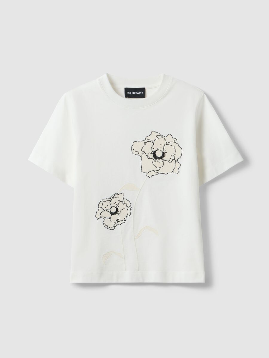 White regular fit pure cotton t-shirt with flowers_4