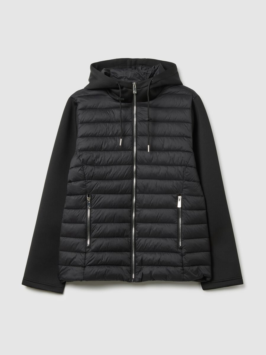 Giacca imbottita nera regular fit con cappuccio e zip_0