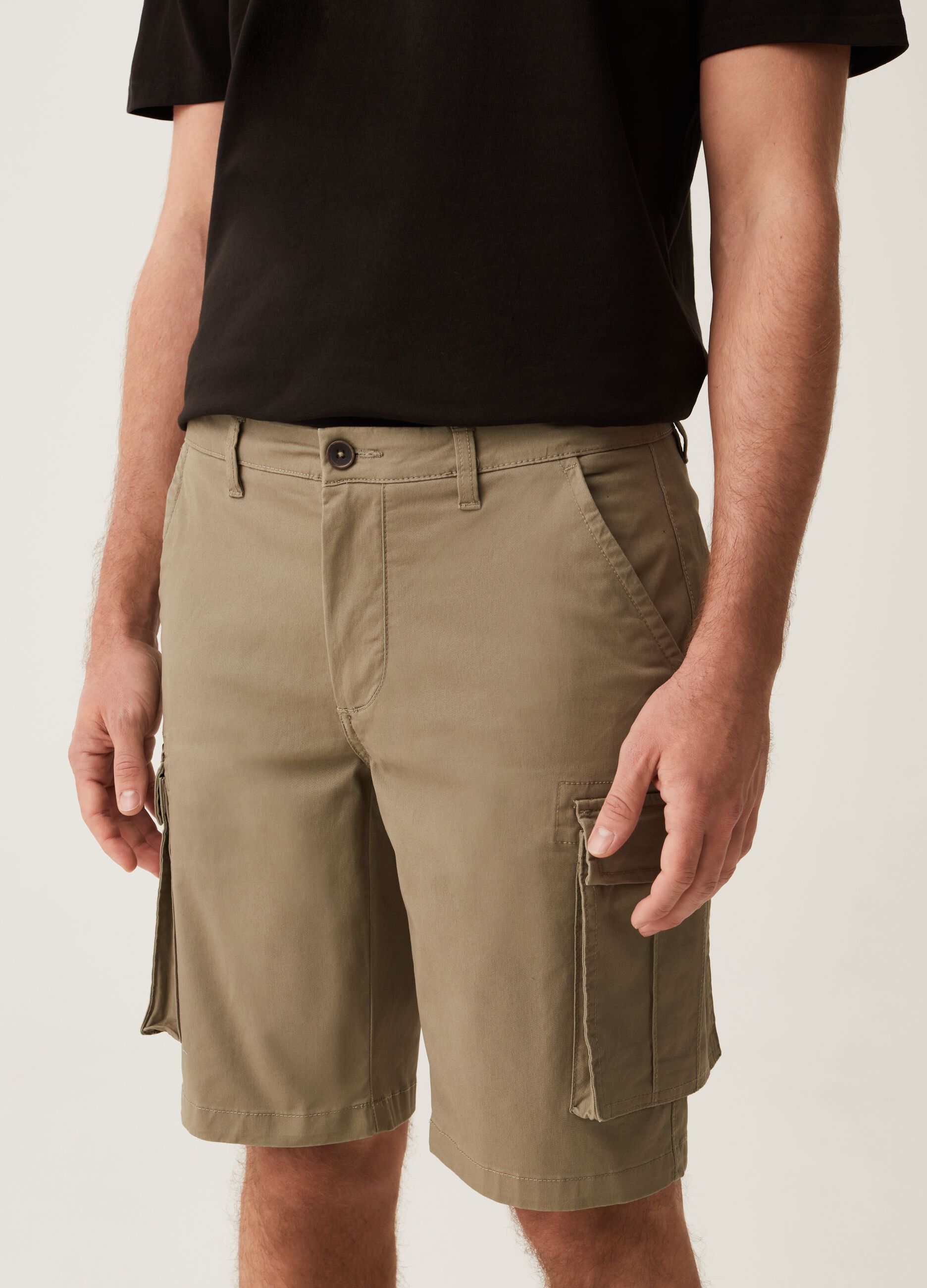 Bermuda cargo loose fit in cotone stretch_1