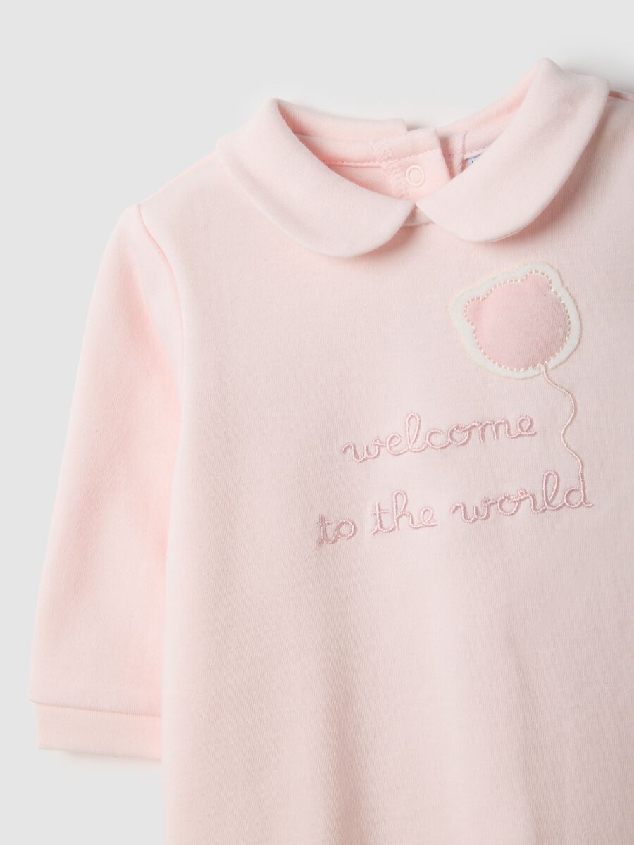 Baby pink pure cotton sleep suit with long sleeves and embroidery_2