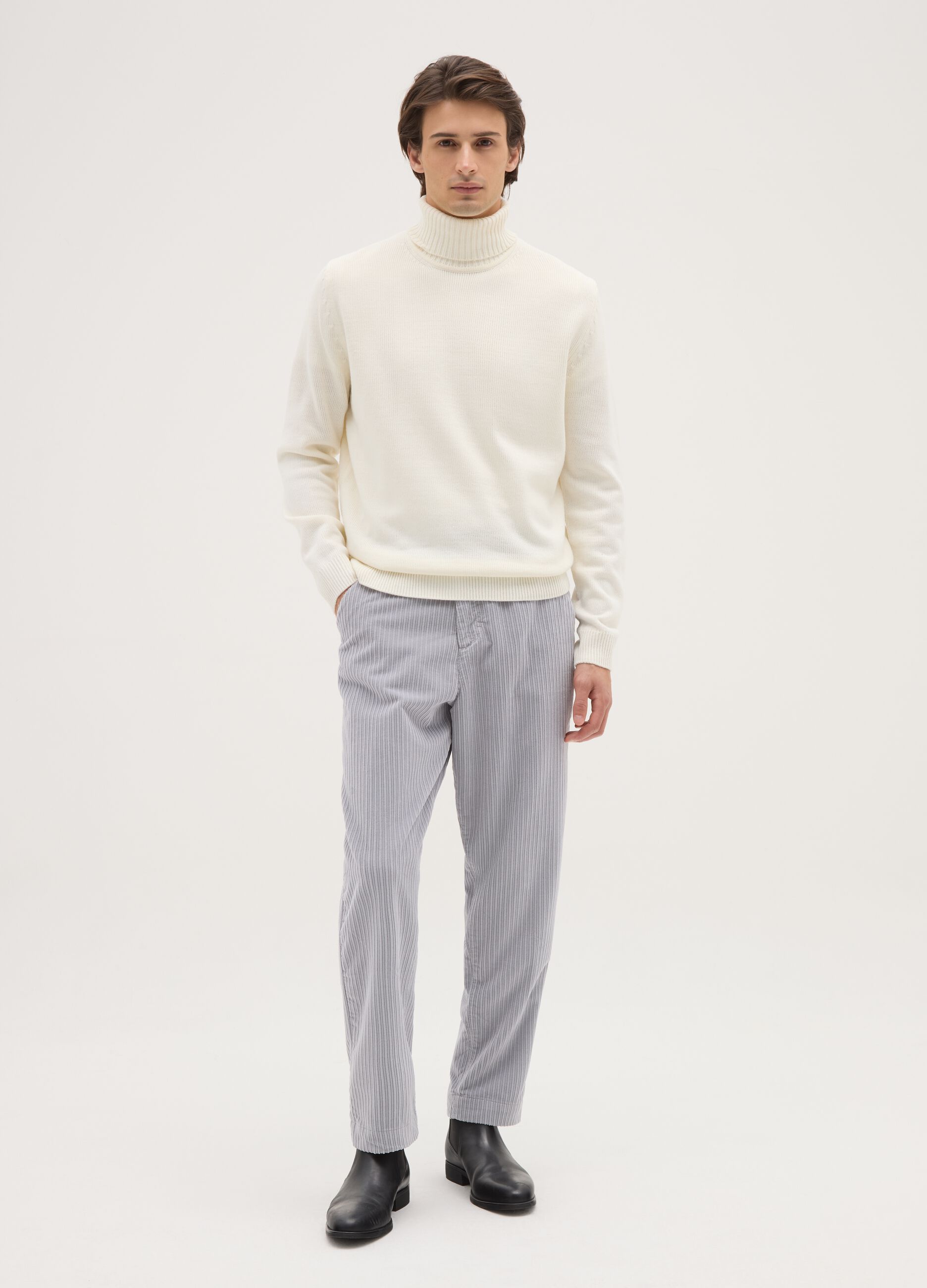 Grey cotton blend regular fit chino trousers