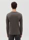 Long-sleeved T-shirt with V neck_2