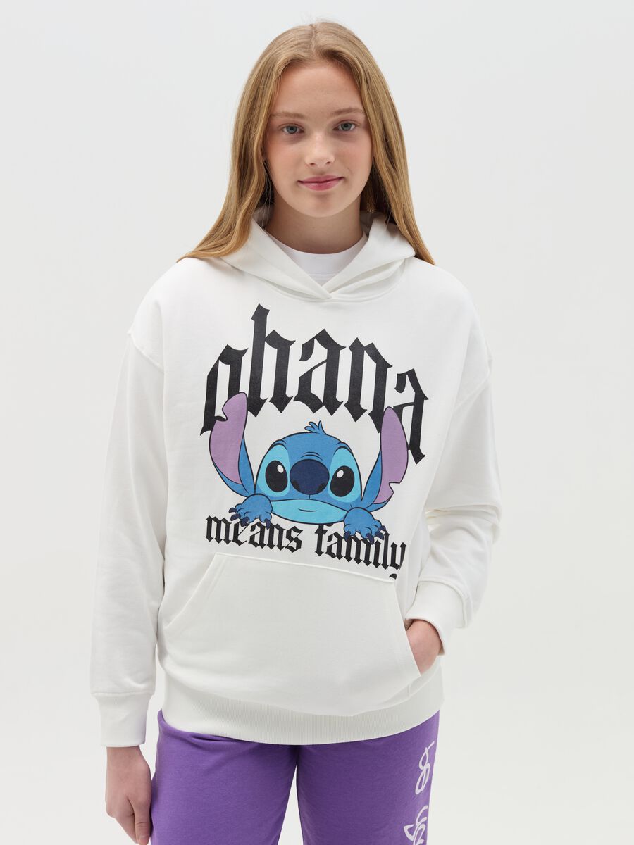 Sweatshirt with hood and Stitch "Ohana" print_0