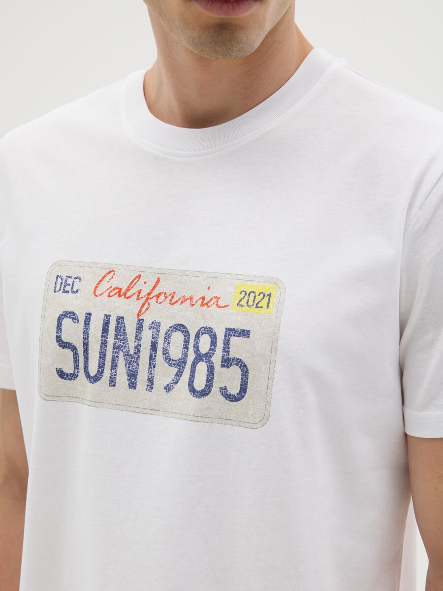 White pure cotton regular fit T-shirt_2