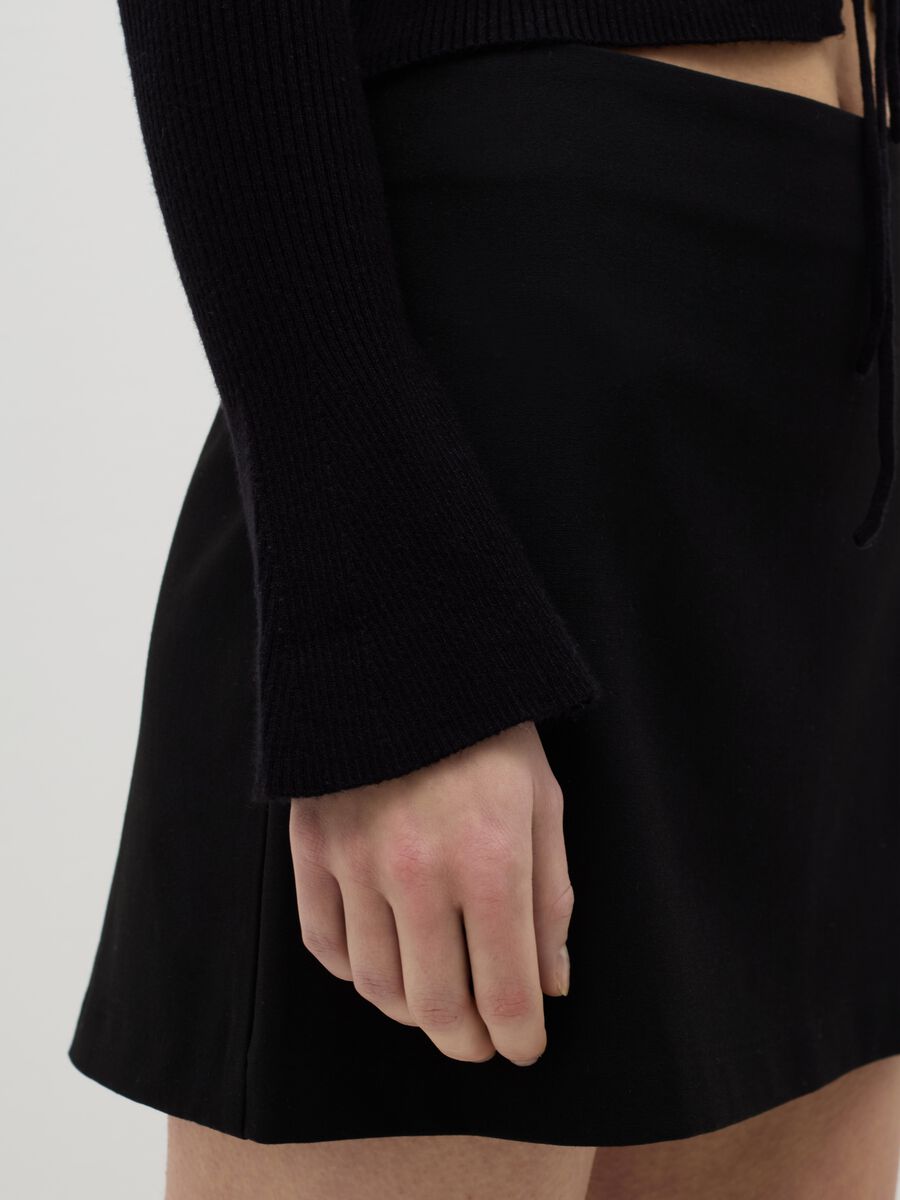 Cardigan a costine con laccetti_3