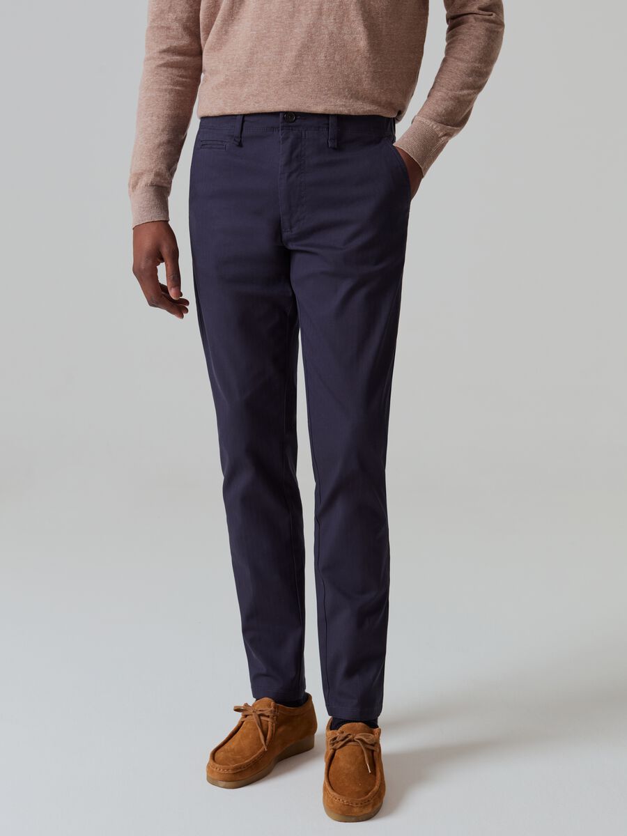 Slim-fit, stretch cotton chinos_1