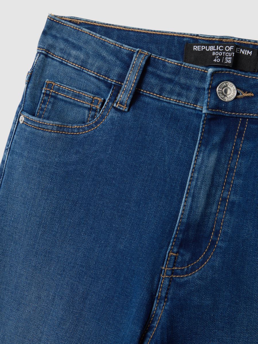 Blue denim bootcut jeans_5