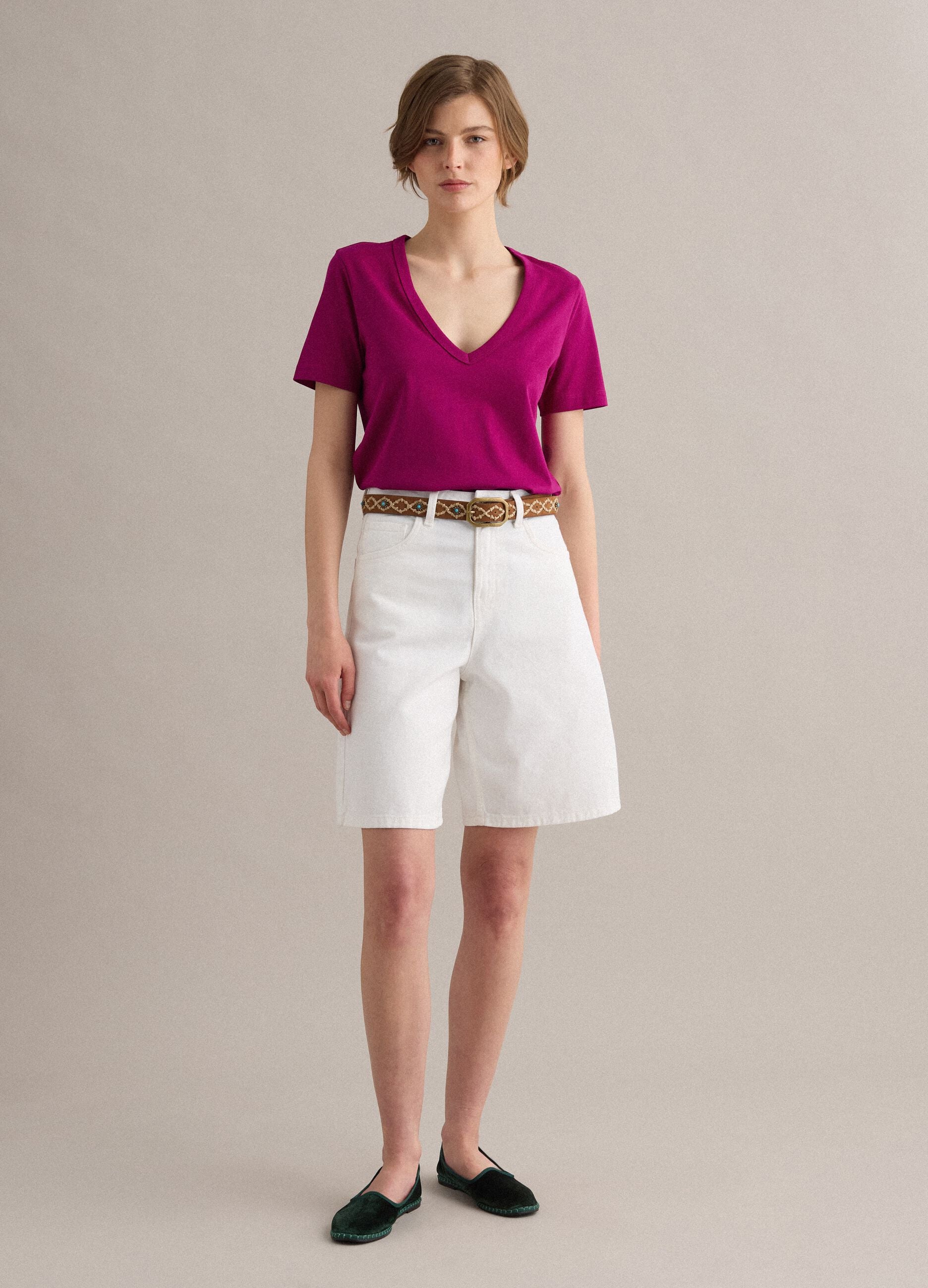 Purple pure cotton V-neck T-shirt regular fit