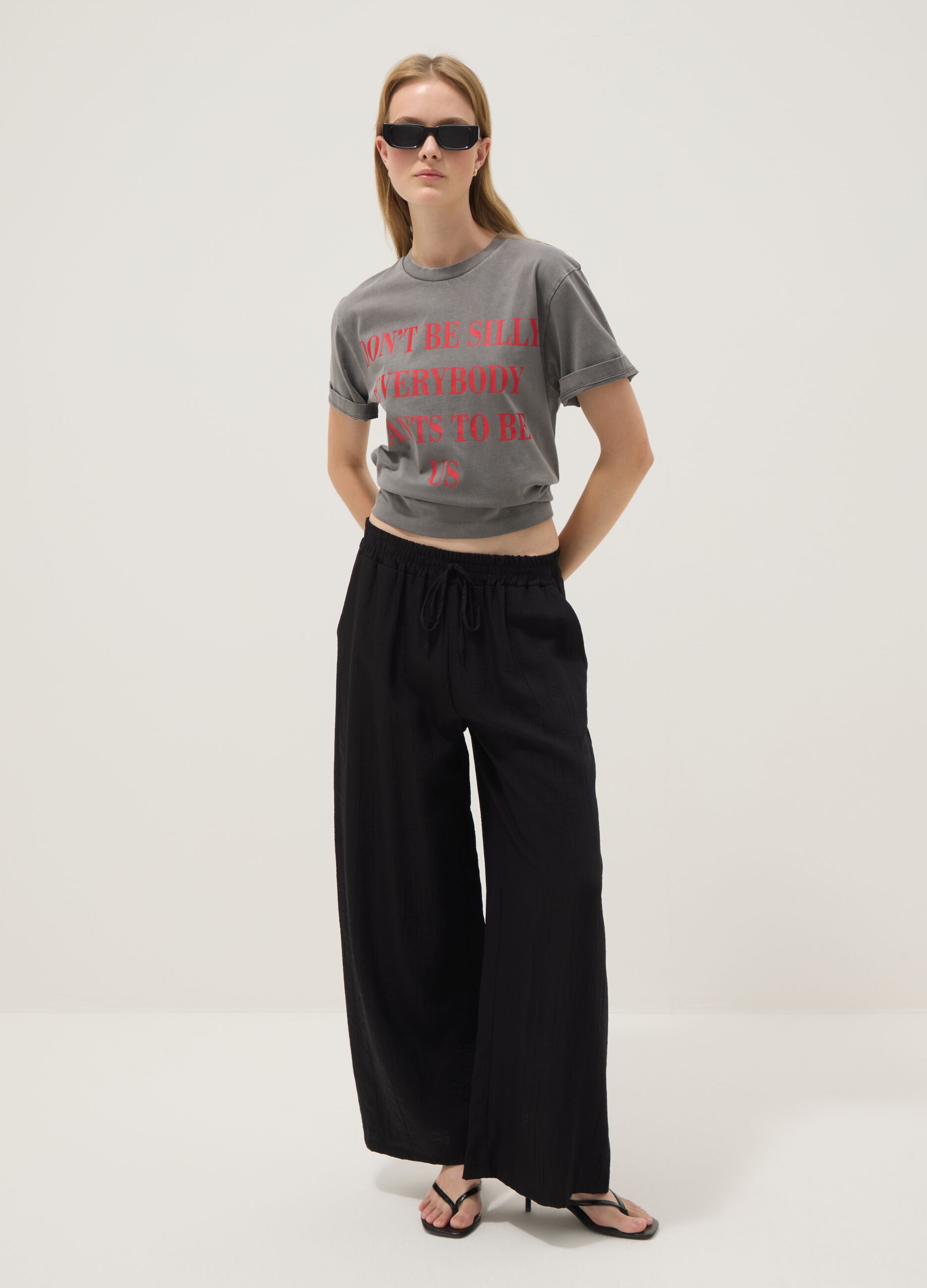 Grey pure cotton T-shirt with &ldquo;The Devil Wears Prada&rdquo; print, oversized fit