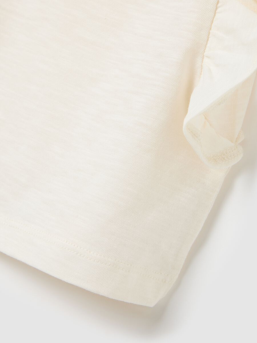 White pure cotton girls' regular fit cropped top with ruffles_3