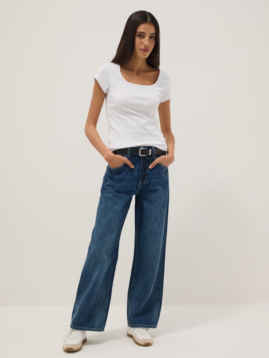 White fitted stretch-cotton T-shirt with square neckline_2