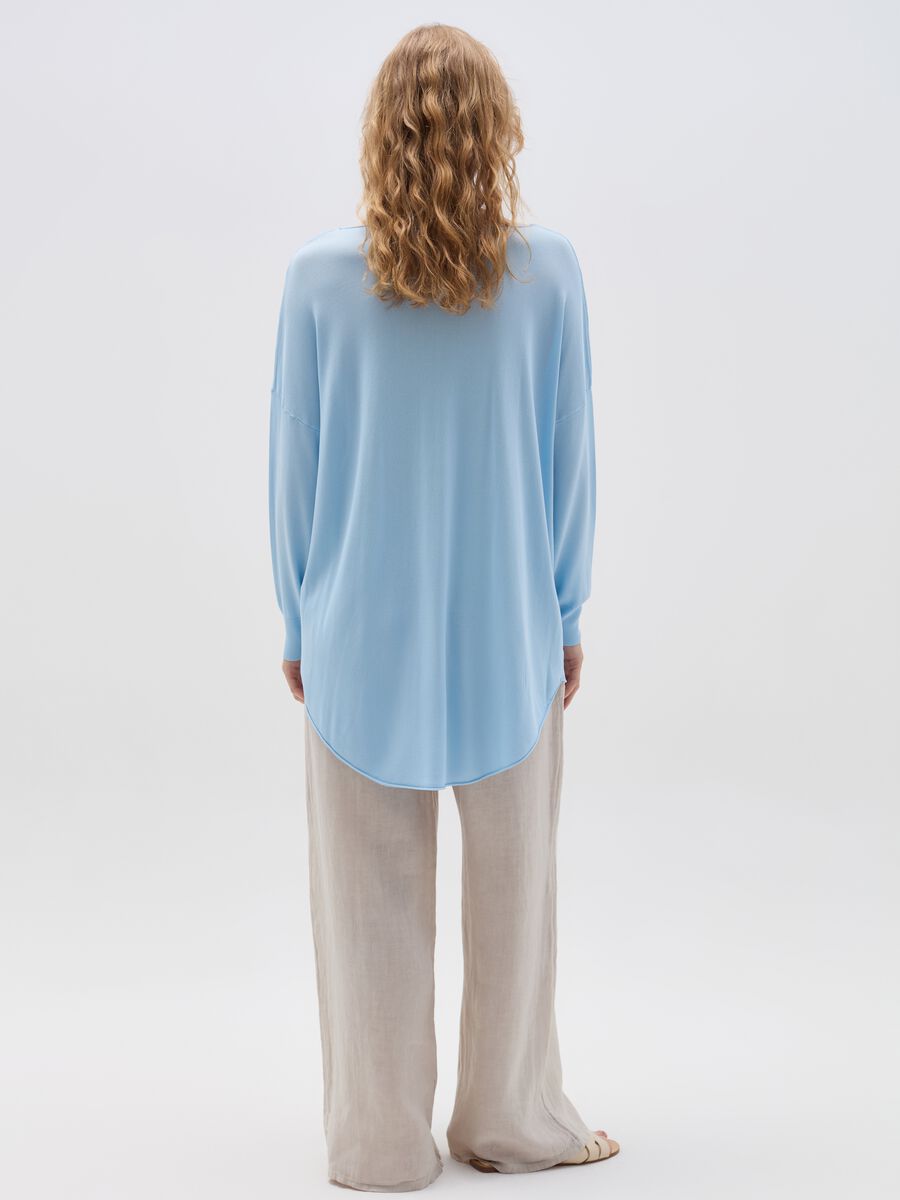 Long oversized top with raised stitching_2