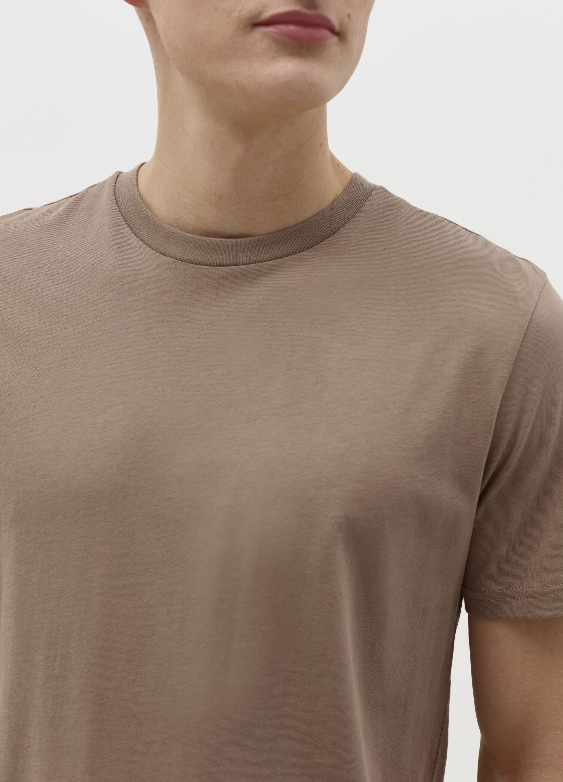 T-shirt regular fit in cotone 