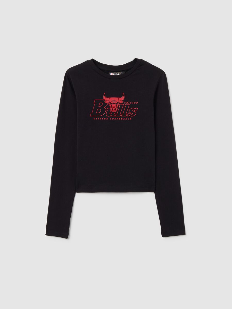 T-shirt da ragazze in cotone elasticizzato nera slim fit con logo Chicago Bulls_3