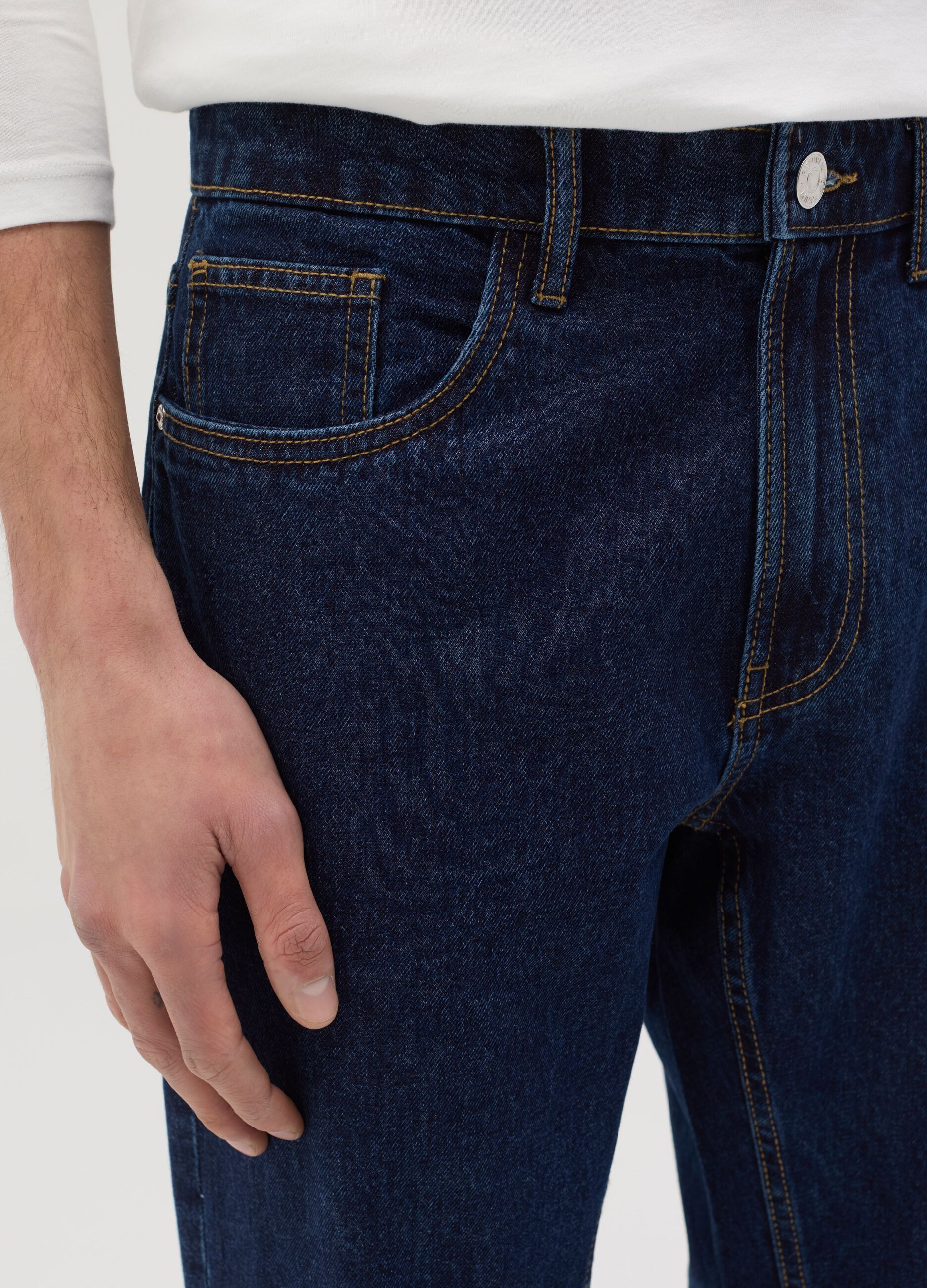 Jeans regular fit cinque tasche
