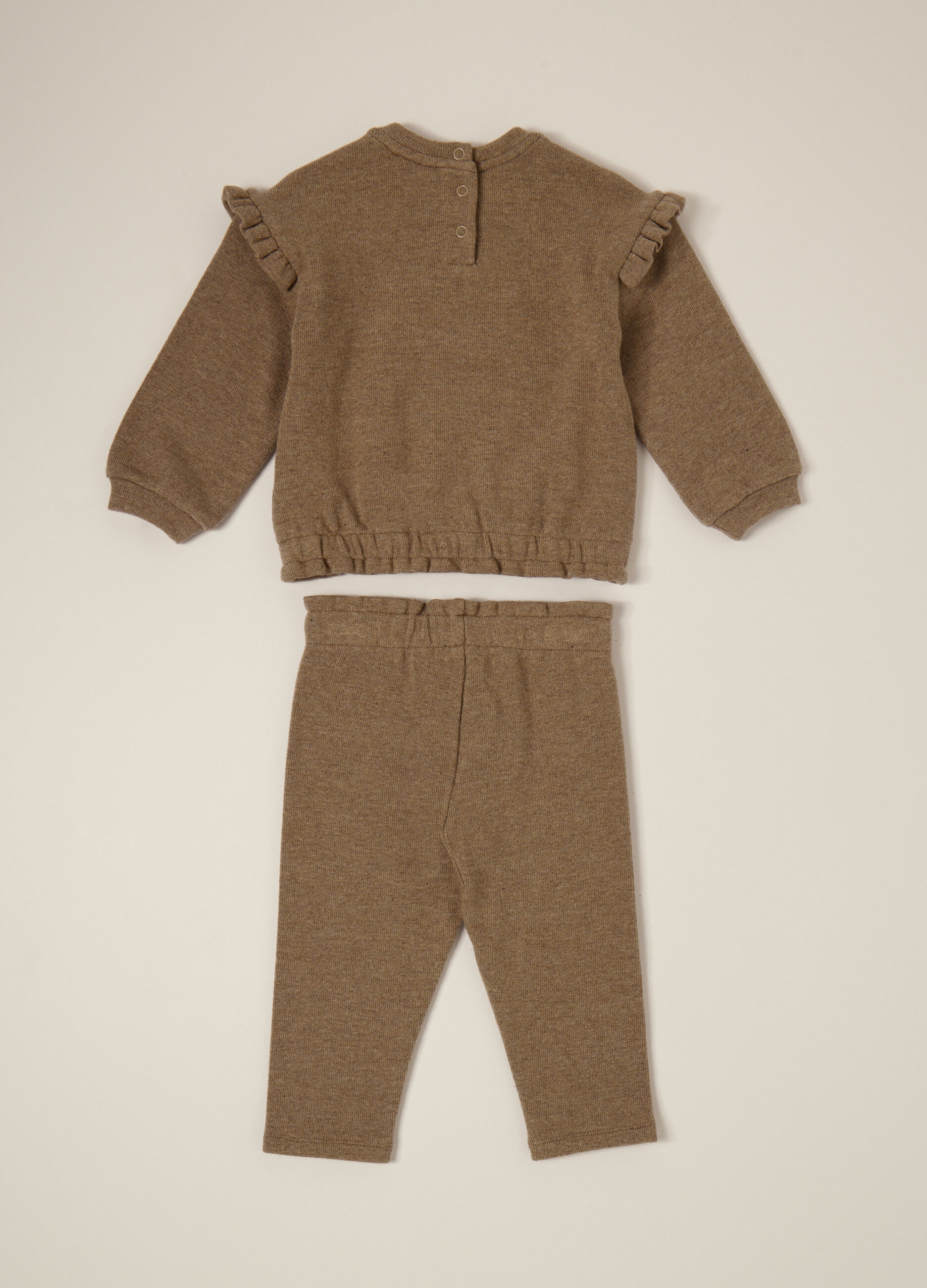 Brown newborn set with heart appliqués
