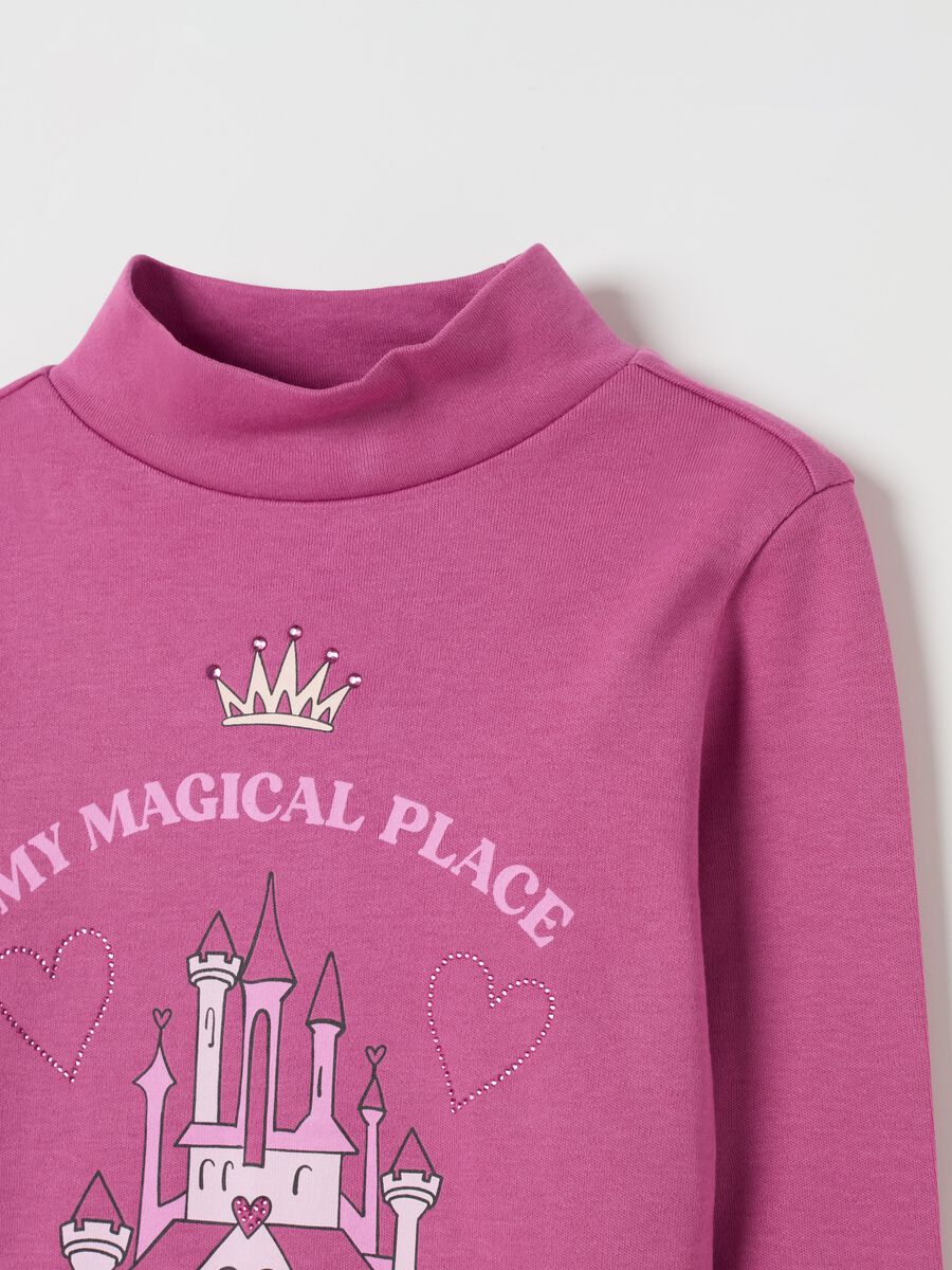 T-shirt with mock neck with print and diamantés_2