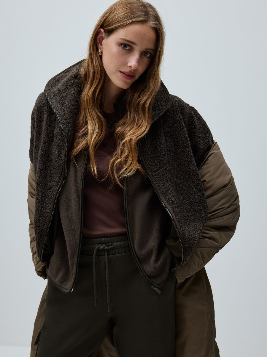 Felpa verde scura con zip regular fit_0