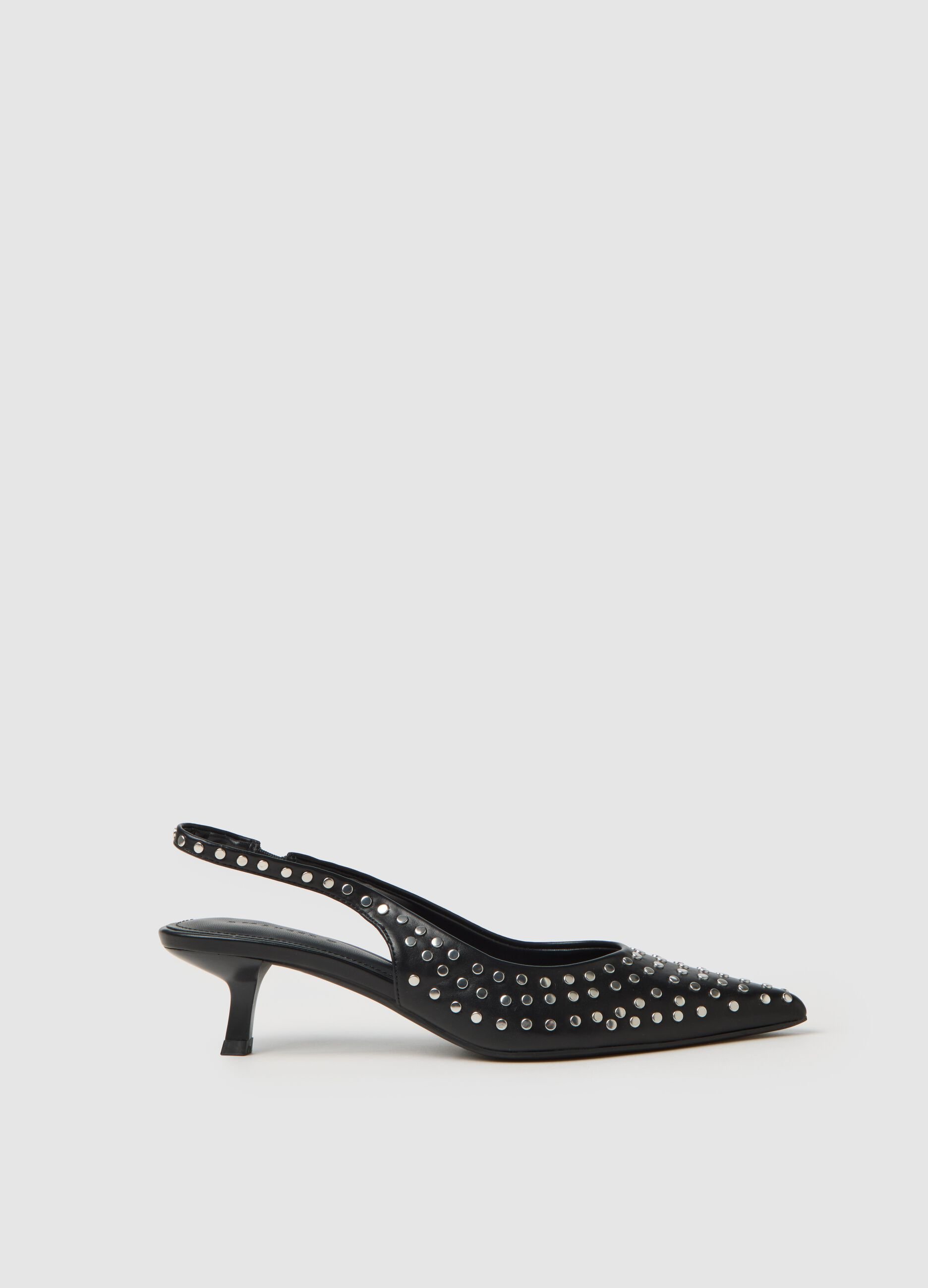 Scarpe slingback in vera pelle nere con borchie