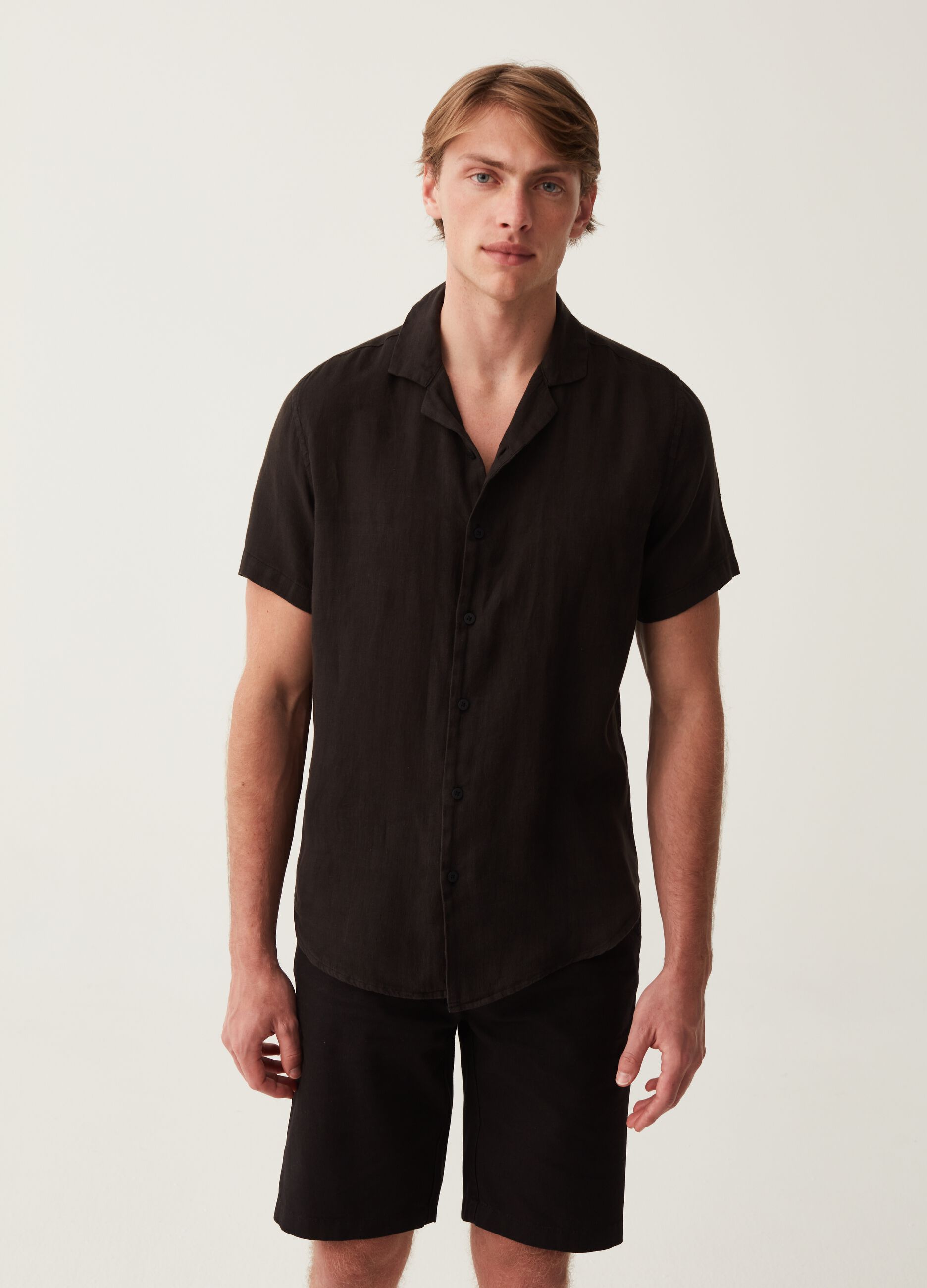 LESS IS BETTER Camicia di lino a maniche corte_0