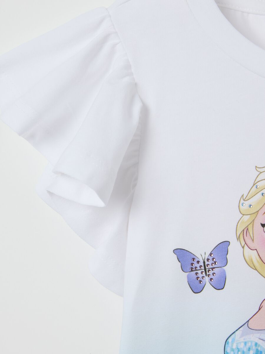 White and light blue T-shirt with Elsa and Anna print_3