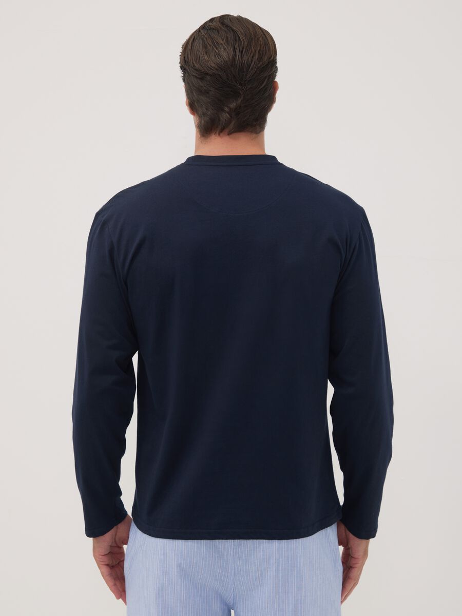 Blue organic cotton pyjama top with crew neck_3