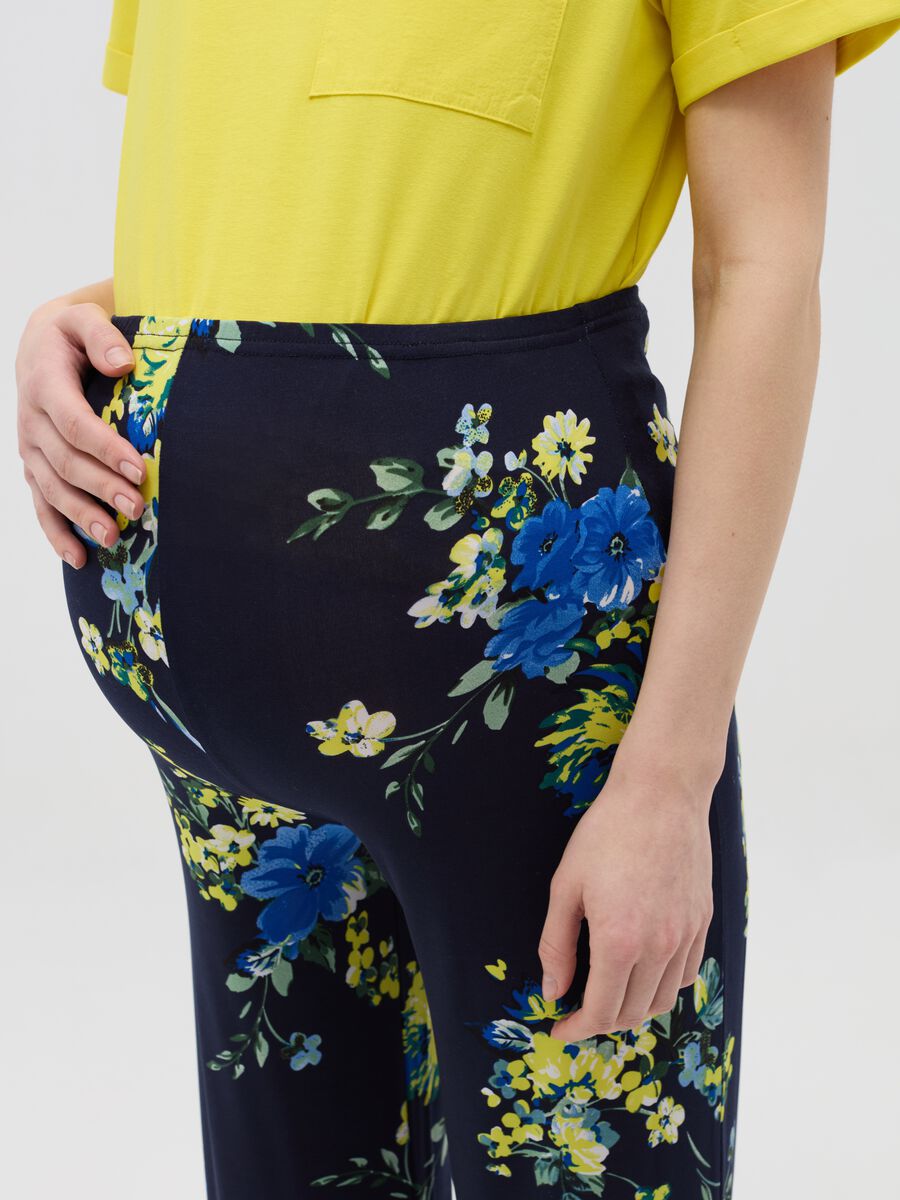 Maternity trousers with floral print_2