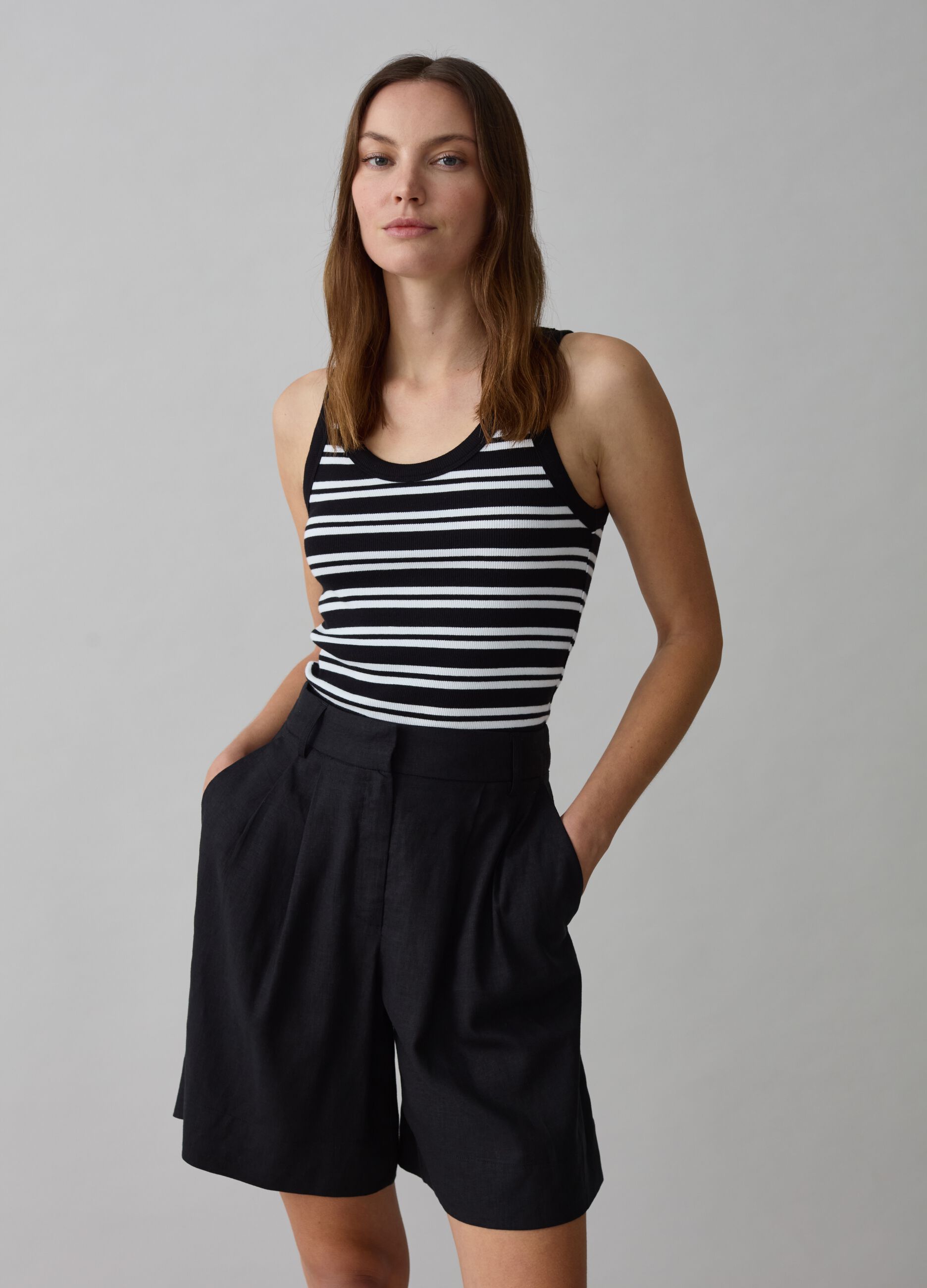 Ribbed tank top with striped pattern