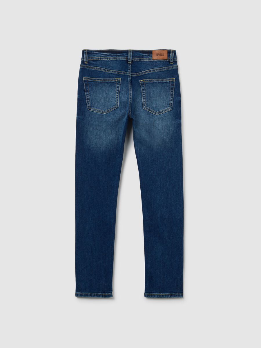Slim-fit jeans with five pockets_4