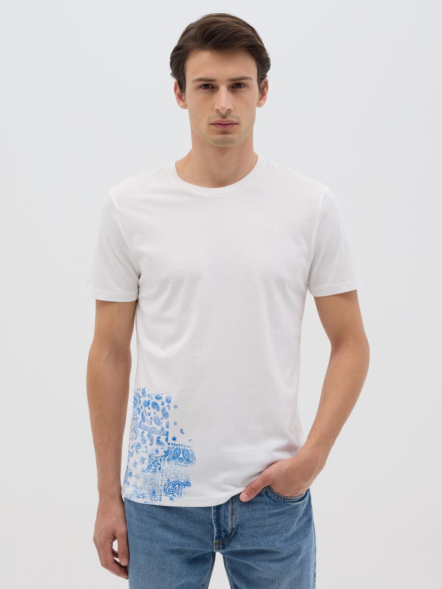 Cotton T-shirt with round neck_0